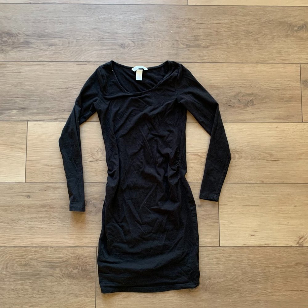 H&M bodycon black dress.